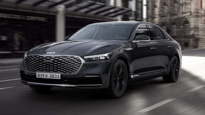 Το Kia K9 του 2025 θα κυκλοφορήσει με νέα μάσκα Το Kia K9 του 2025 θα κυκλοφορήσει με νέα μάσκα